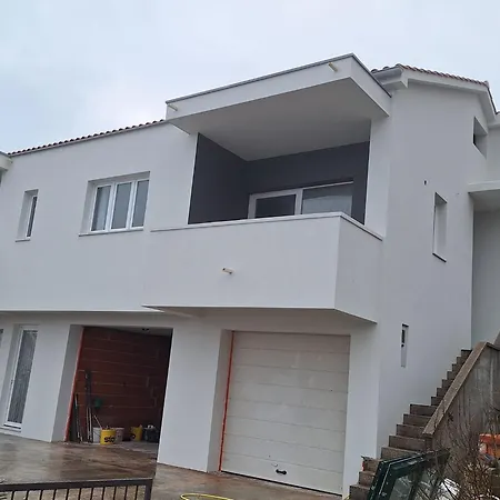 شقة Lara *